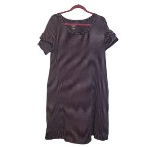 maternity dress by Ingrid & Isabel (size Lg)